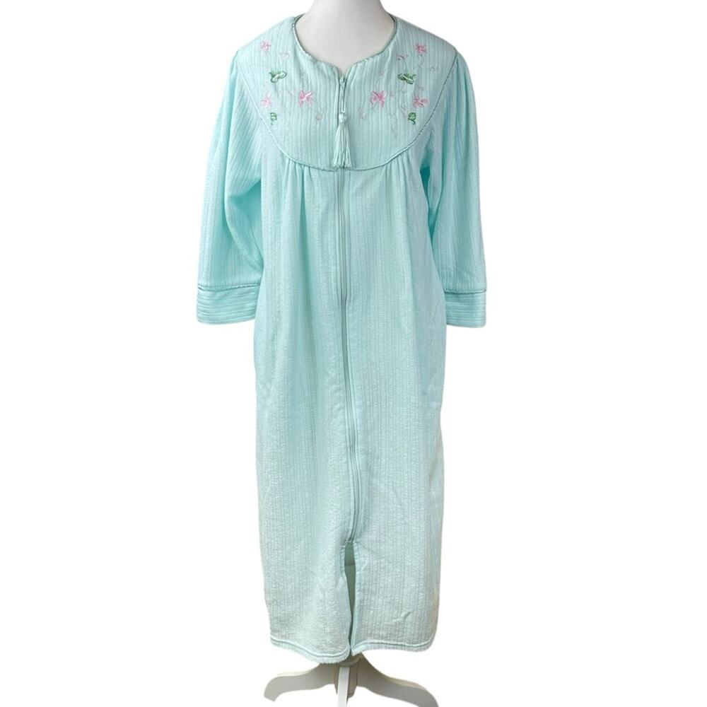 Casual Nights Light Blue Embroidered Full Zip Robe House Dress Size Small